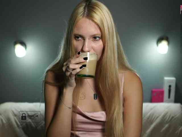 ange-linka's webcam live show