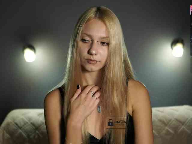 Ange-linka - Girl 