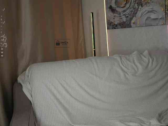 ange-linka Live Webcam on BongaCams