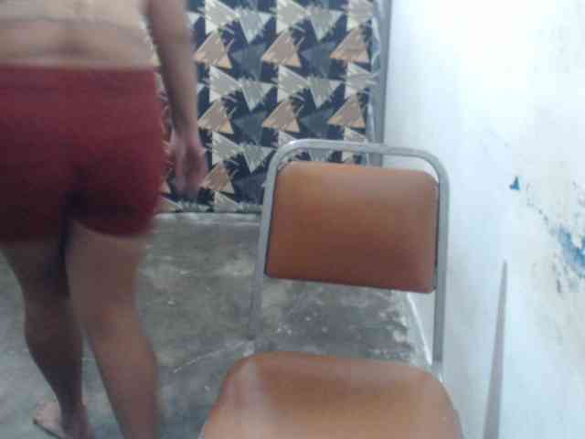 SecretModela webcam