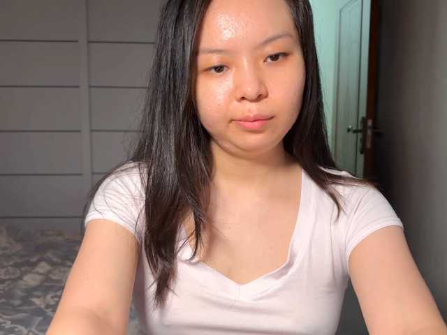 le modèle holasunflower est en webcam porno dans un show sur le site bongacams, il possède les tags suivants: Asian,Brunette,Hairy