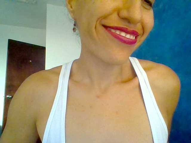 TaniaMarqueza's BongaCams show and profile