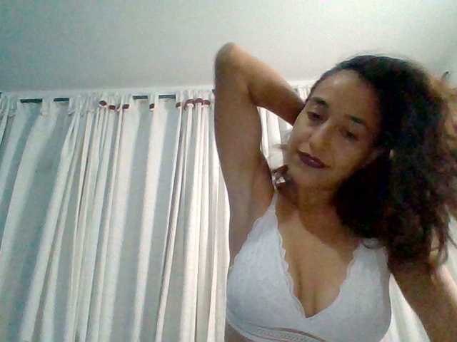 TaniaMarqueza's BongaCams show and profile