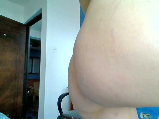 TaniaMarqueza's BongaCams show and profile