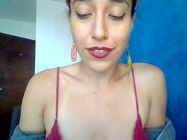 TaniaMarqueza's BongaCams show and profile