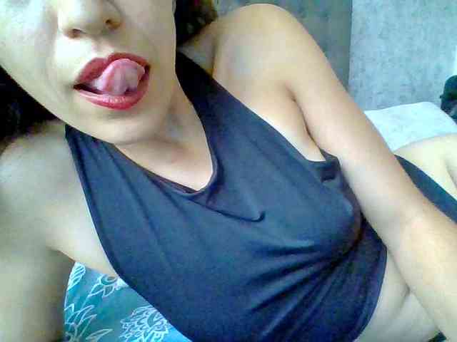 TaniaMarqueza webcam