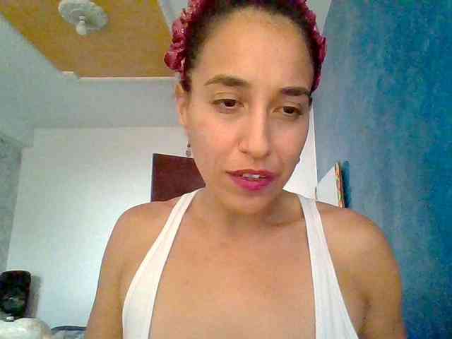 TaniaMarqueza webcam