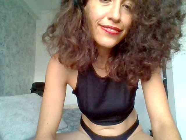 TaniaMarqueza webcam