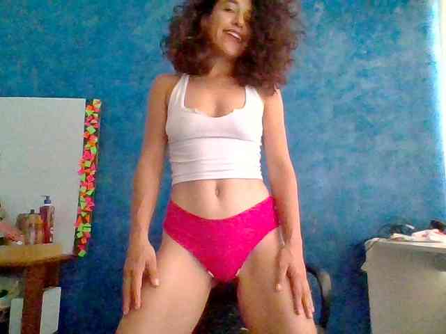 TaniaMarqueza webcam