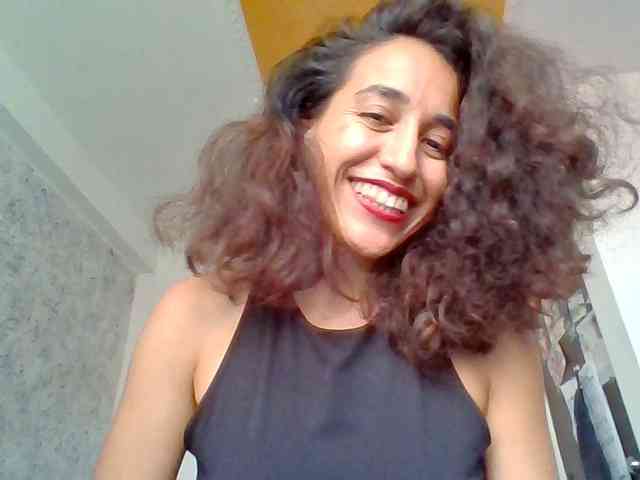 TaniaMarqueza webcam