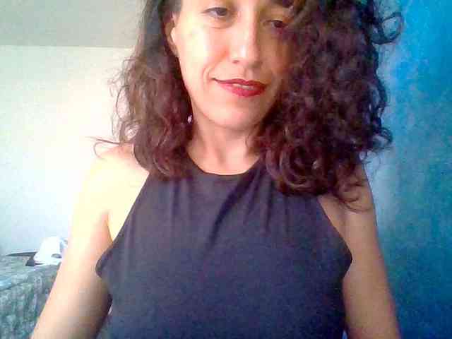 TaniaMarqueza webcam