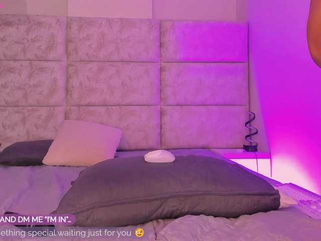 daphne-kim live cam preview