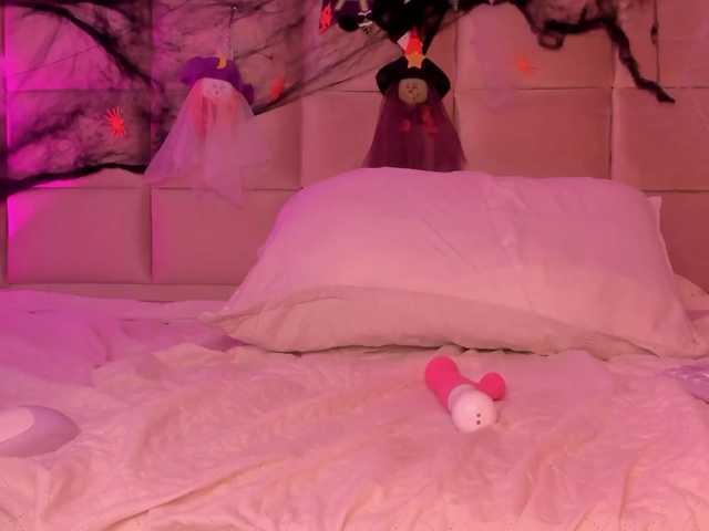 daphne-kim live cam on BongaCams
