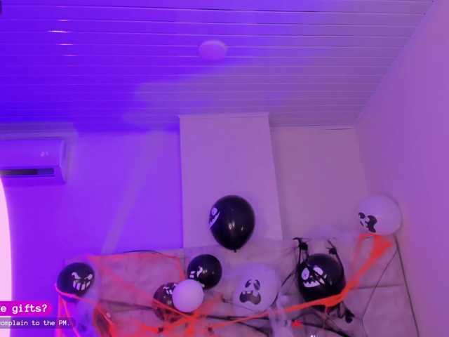 daphne-kim live cam preview