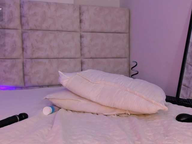 daphne-kim live cam on BongaCams
