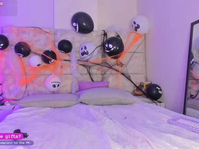 daphne-kim live cam on BongaCams