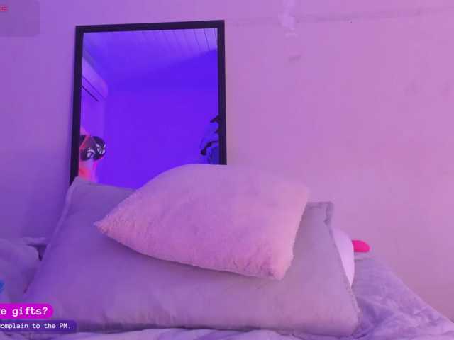 daphne-kim live cam preview