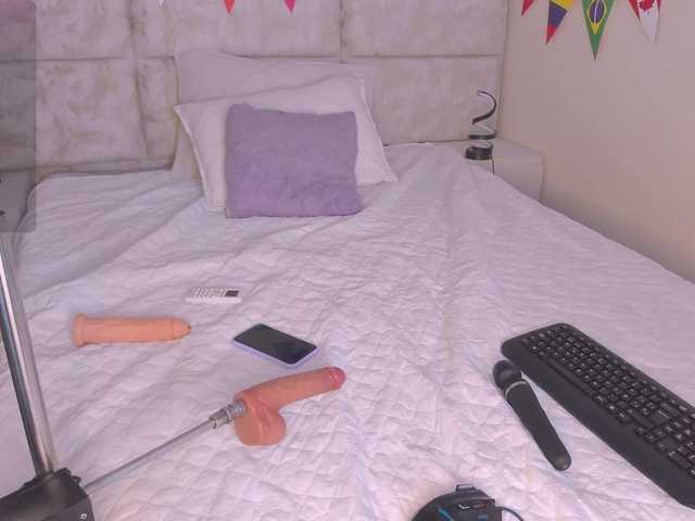 daphne-kim live cam on BongaCams