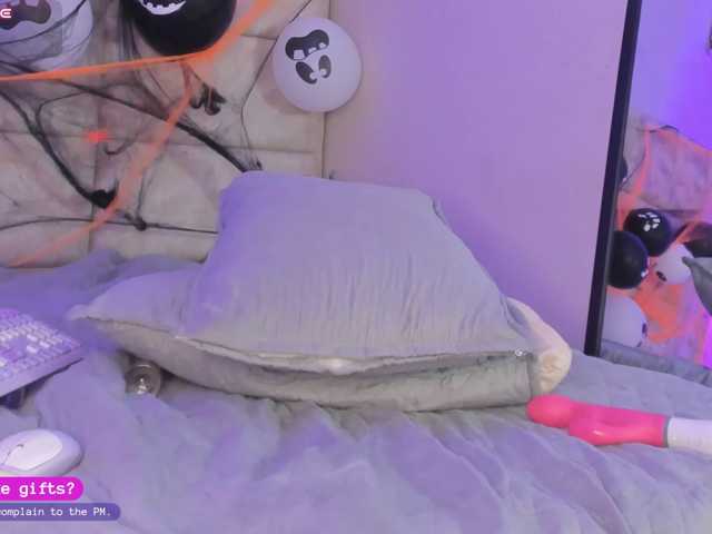 daphne-kim live cam on BongaCams
