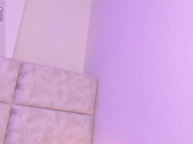 daphne-kim live cam on BongaCams