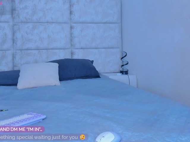 daphne-kim live cam on BongaCams