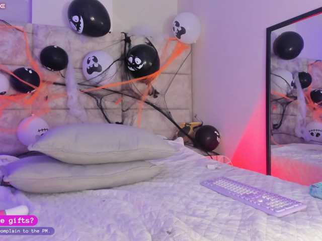 daphne-kim live cam on BongaCams