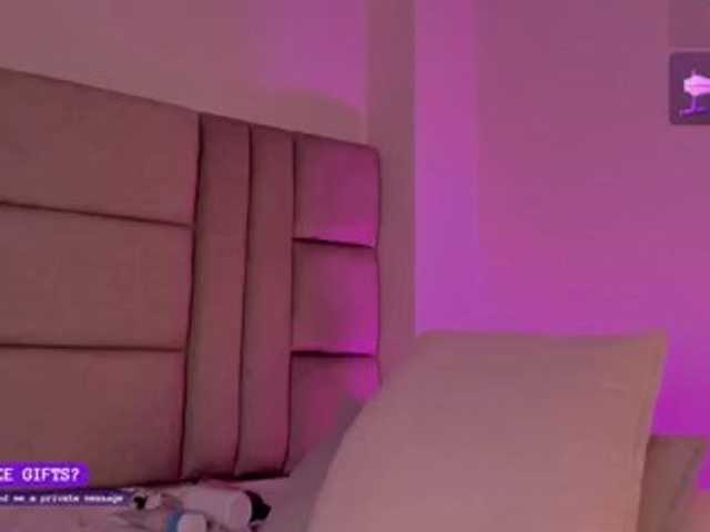 daphne-kim live cam on BongaCams
