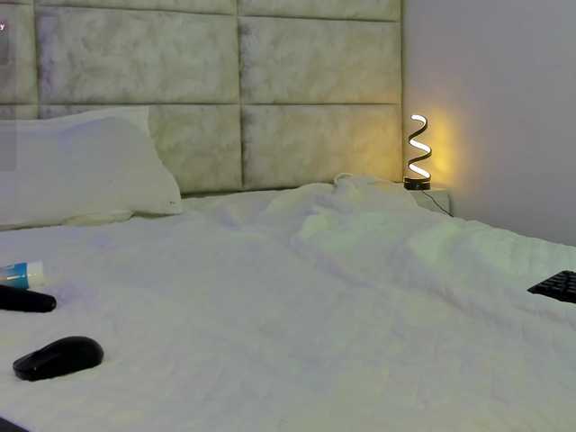 daphne-kim live cam on BongaCams