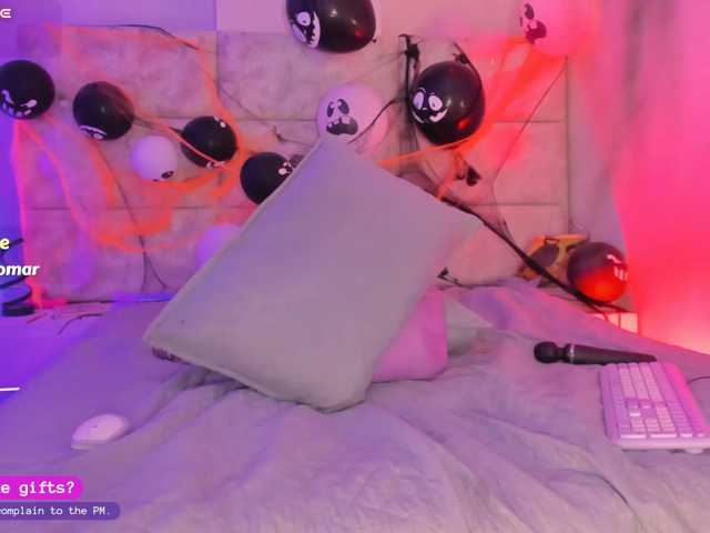daphne-kim live cam preview