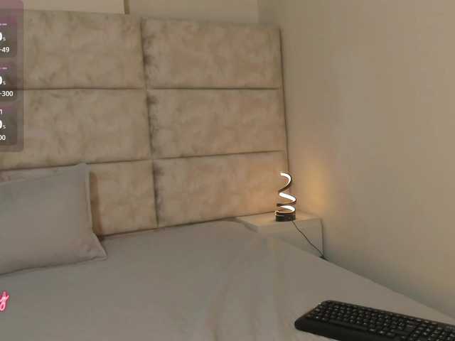 daphne-kim live cam on BongaCams