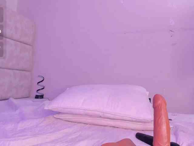 daphne-kim webcam