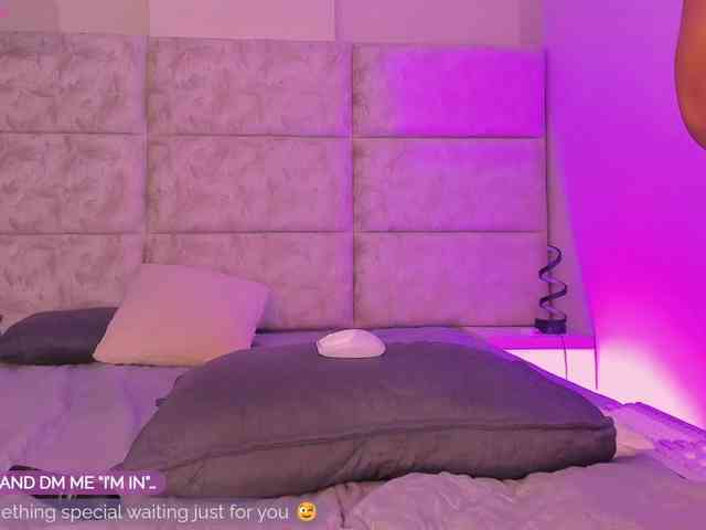 daphne-kim webcam