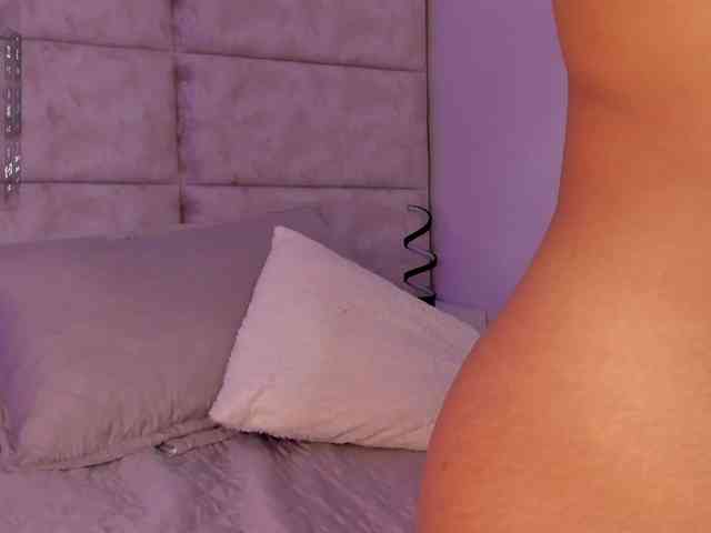 daphne-kim webcam