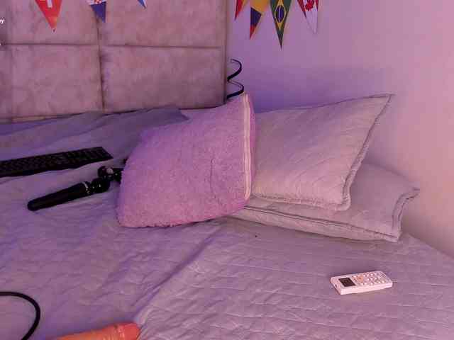 daphne-kim webcam