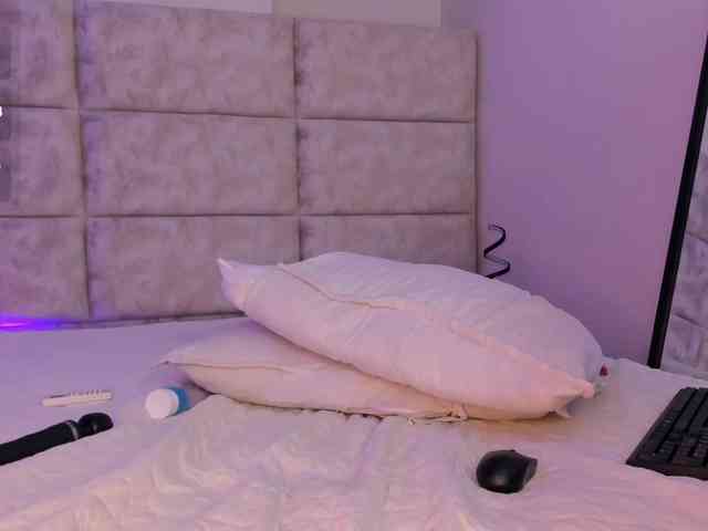 daphne-kim webcam