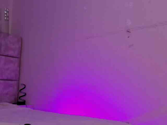 daphne-kim webcam