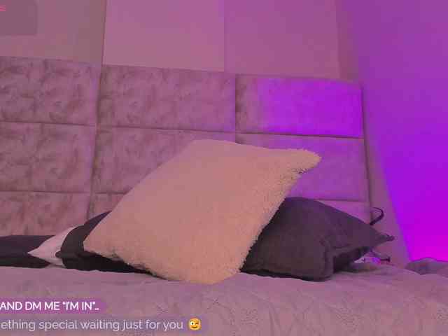 daphne-kim webcam