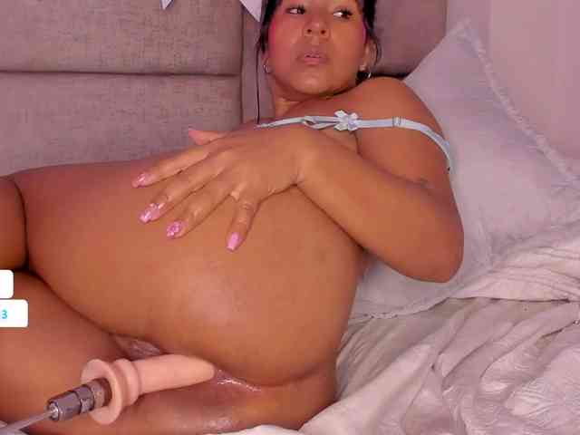 daphne-kim webcam