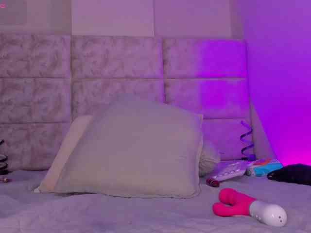 daphne-kim webcam
