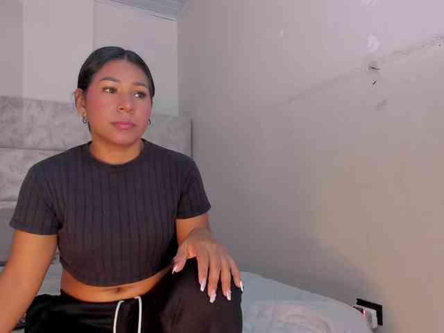 daphne-kim webcam