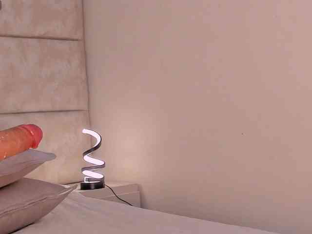 daphne-kim webcam