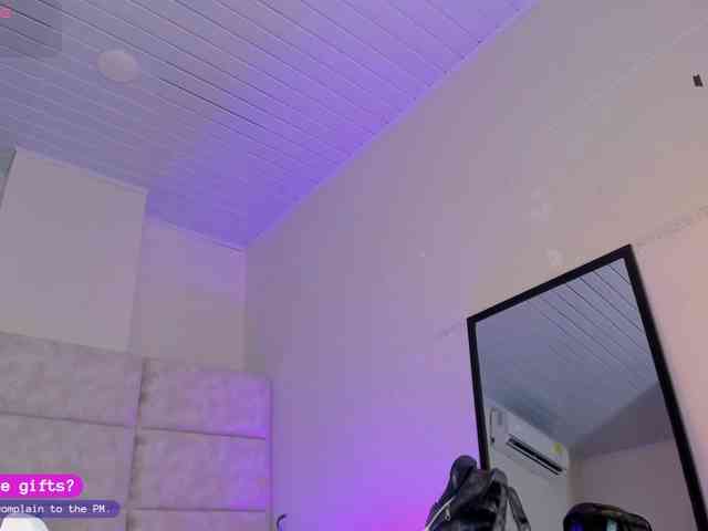 daphne-kim webcam
