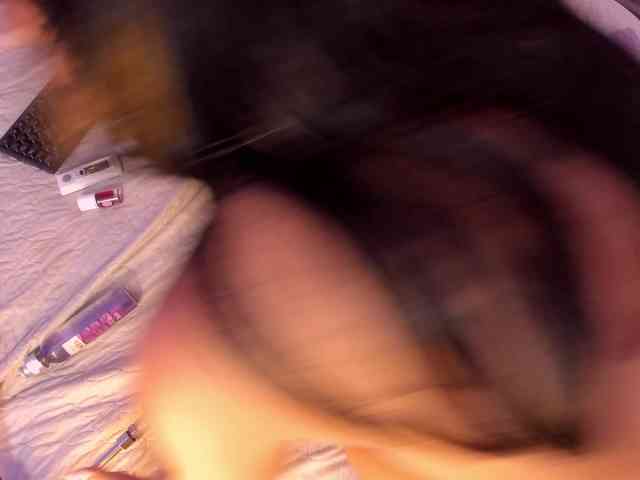 daphne-kim webcam