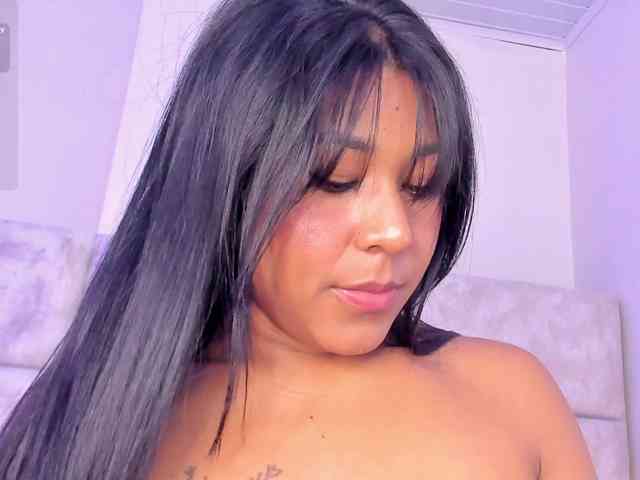 daphne-kim webcam