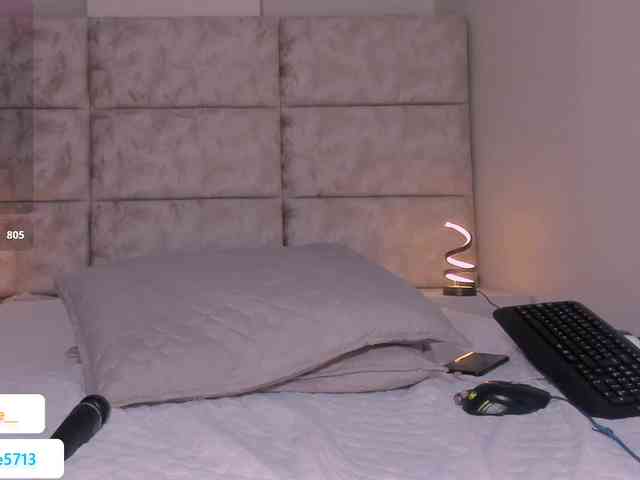 daphne-kim webcam
