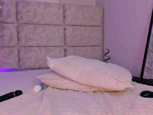daphne-kim webcam