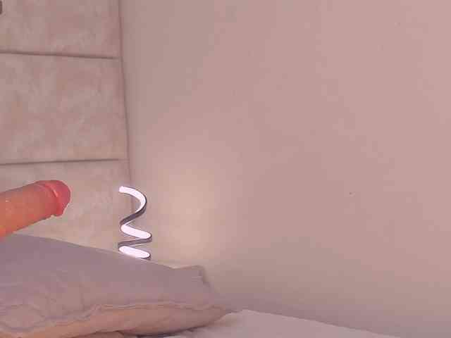 daphne-kim webcam