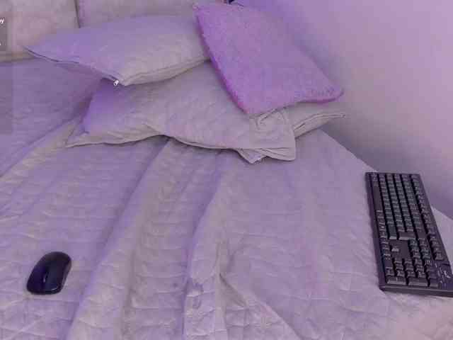 daphne-kim webcam