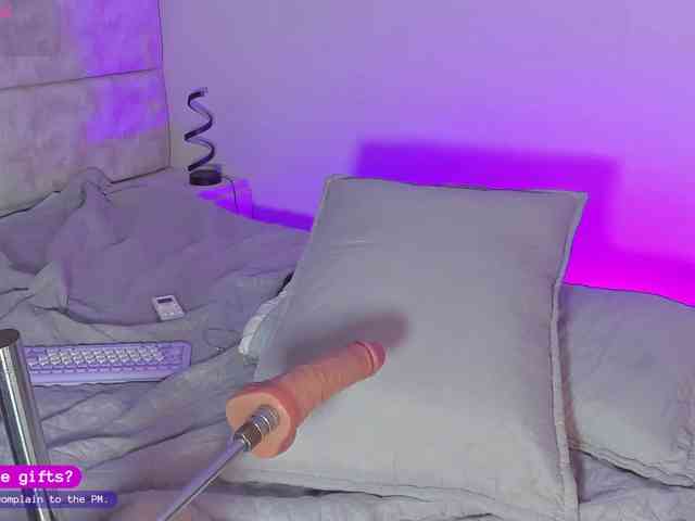 daphne-kim webcam