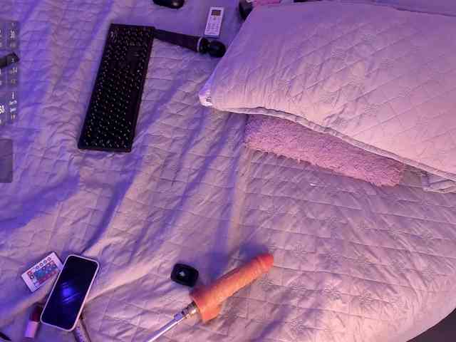 daphne-kim webcam